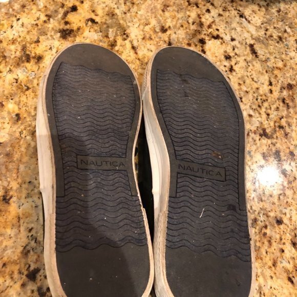 Nautica casual leather sneakers. Black.‎ size 13. Very gently worn - Picture 3 of 3